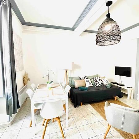 Appartement En Centre Ville, Wifi Et Tram Монпелие Екстериор снимка
